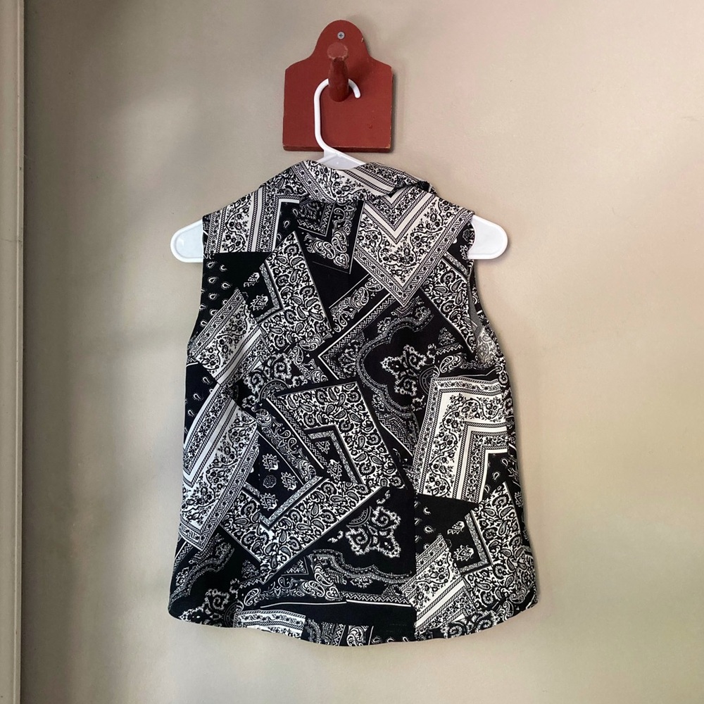 Vintage Giorgio Fiozlini Black & White Bandana Print Collared Tank Top S - Picture 4 of 6